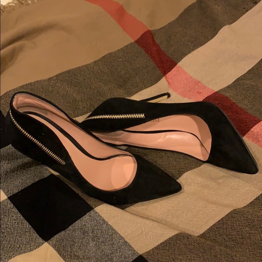 Enzo Angiolini Black Suede Heels